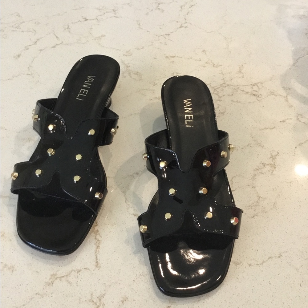 Sandals - Picture 4 of 5